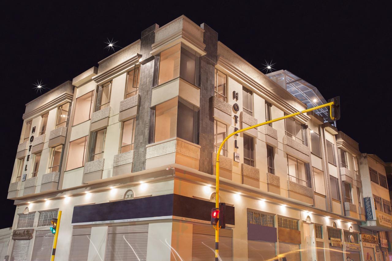 Hotel Plaza Carnaval Pasto Buitenkant foto